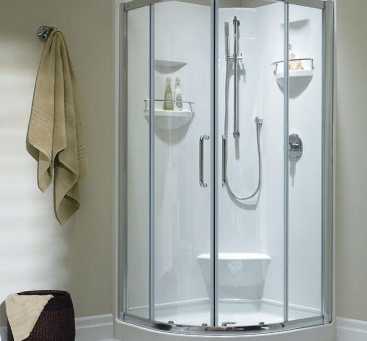 Produits Neptune Belgrade Central Sliding Framed Shower Door with Clear Glass