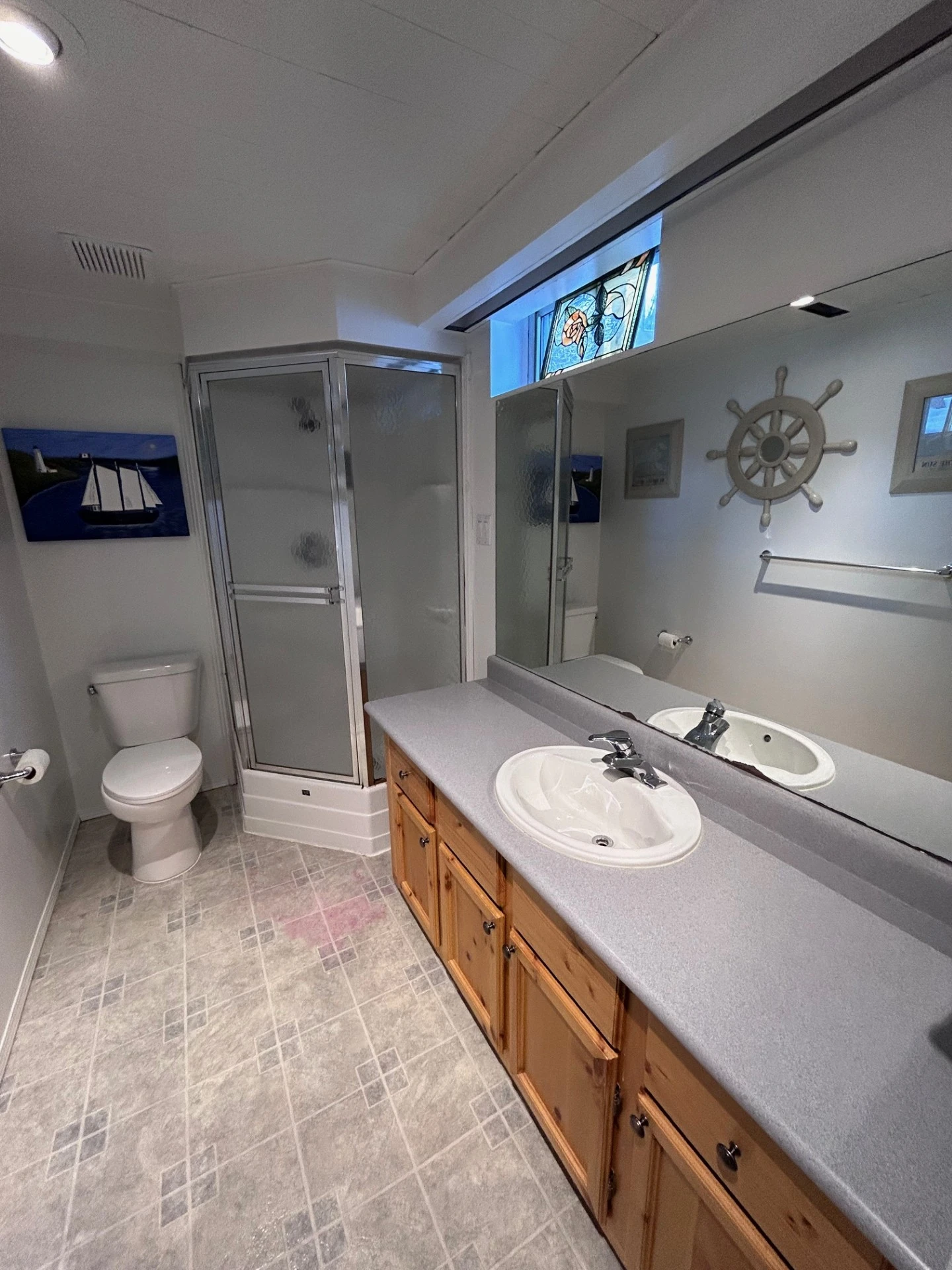 Betsworth Bathroom-Before